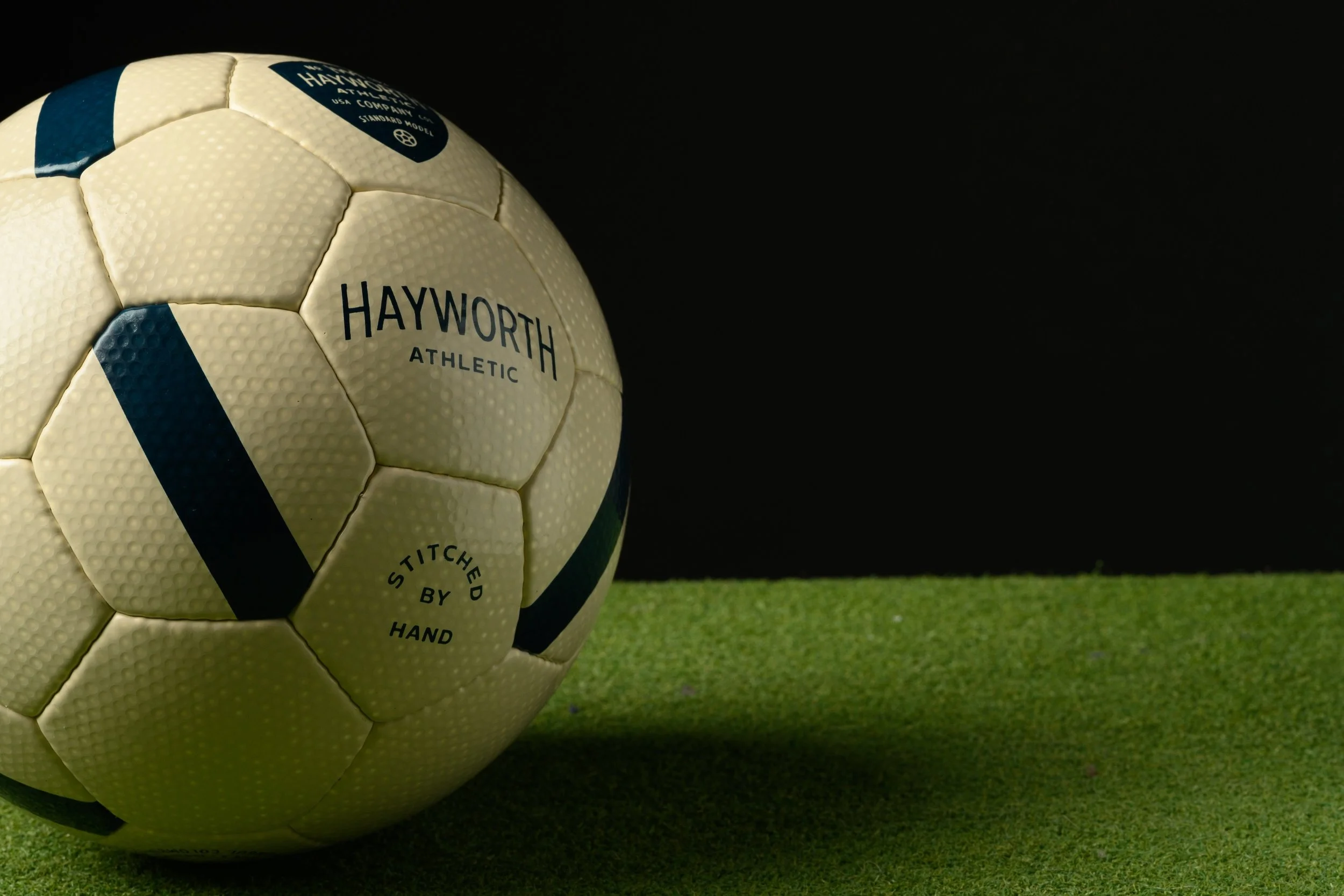 Hayworth soccer ball seamless latex bladder — core components