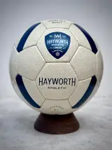 Size 4 badge